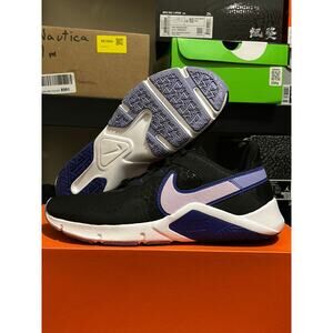 Nike Women’s Legend Essential 2 Black Lapis / Size 8 / Brand New